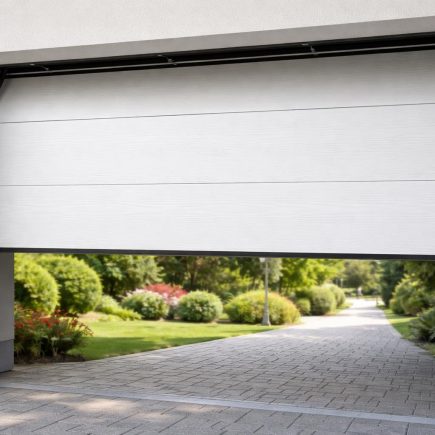 porte-garage-mouvement-allee-pavee-jardin